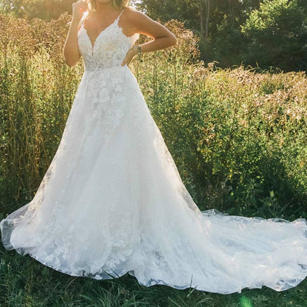 Essense of Australia A-Line Sparkling Lace Wedding Dress